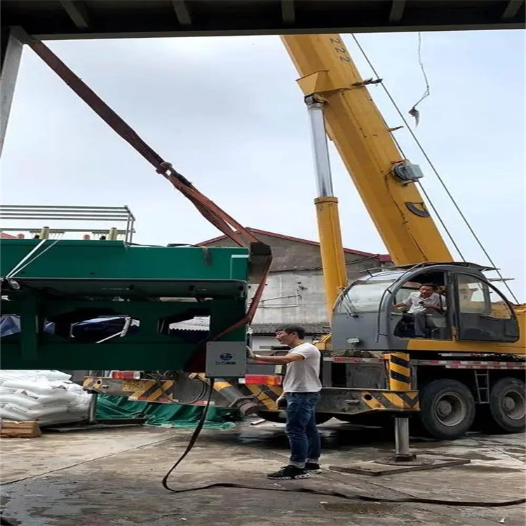 大渡口吊风力发电机的吊车大概多少钱